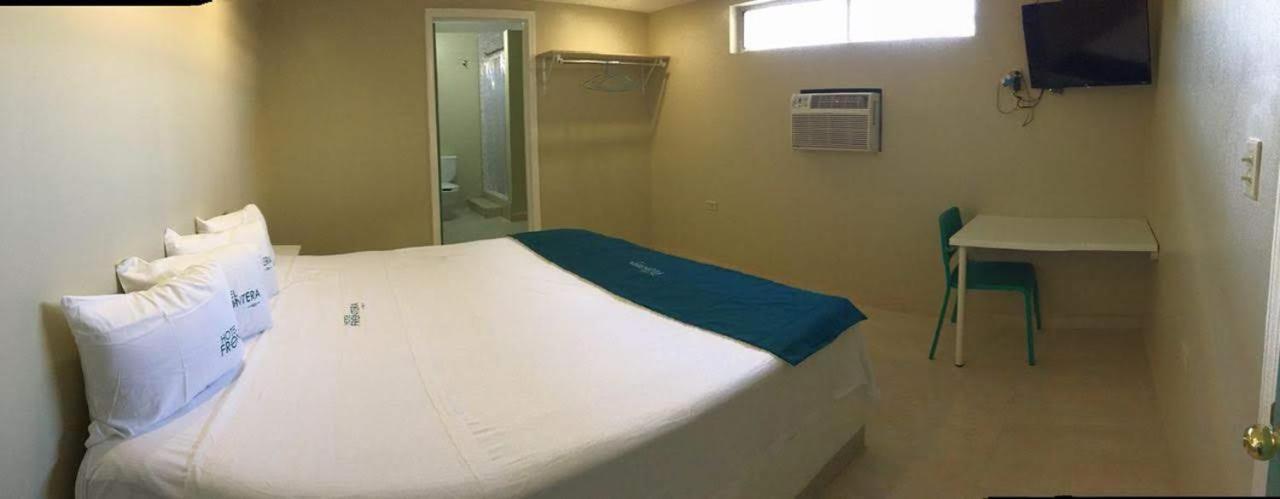 Hotel Frontera Baja Μεξικάλι Εξωτερικό φωτογραφία