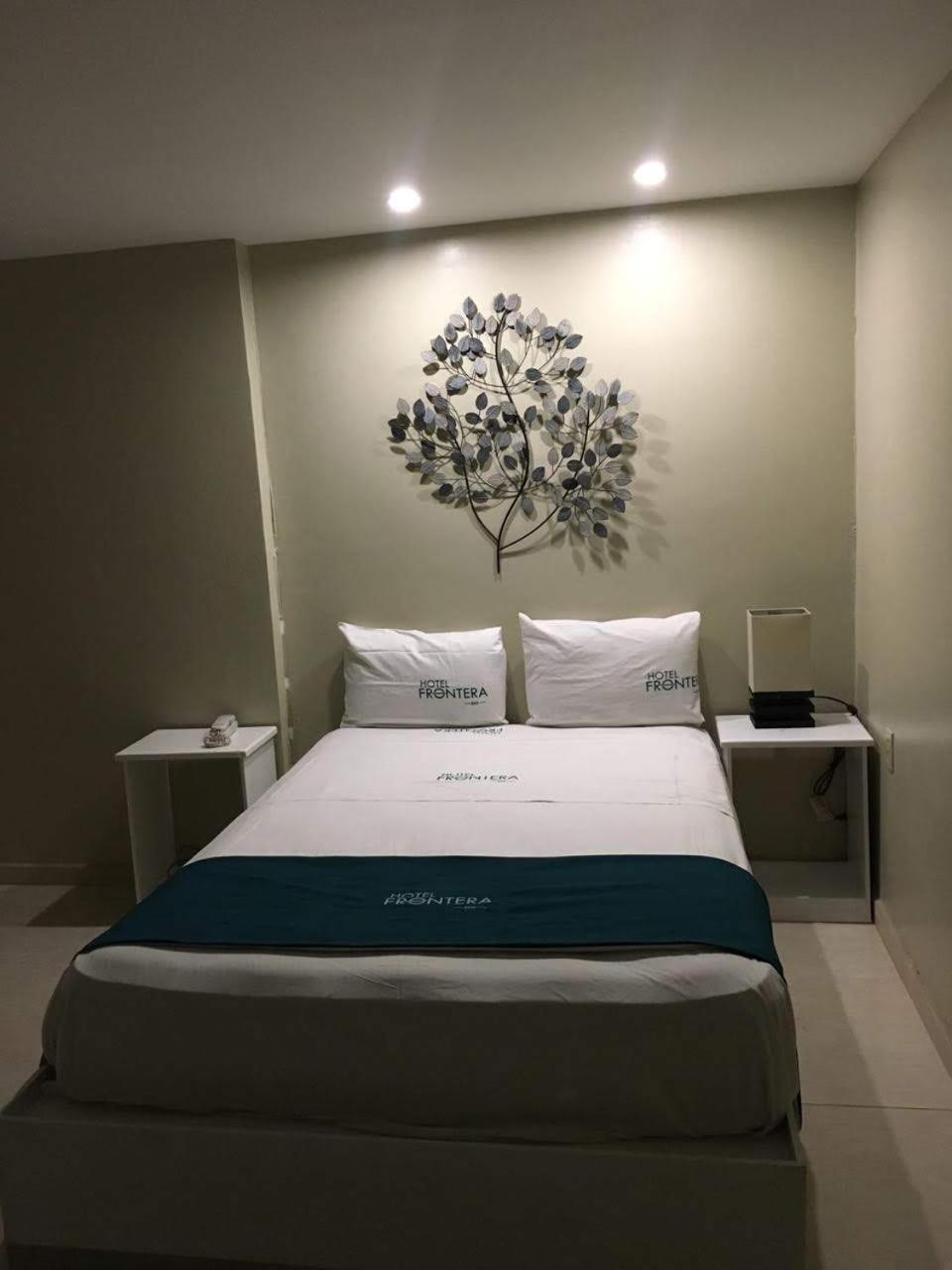 Hotel Frontera Baja Μεξικάλι Εξωτερικό φωτογραφία