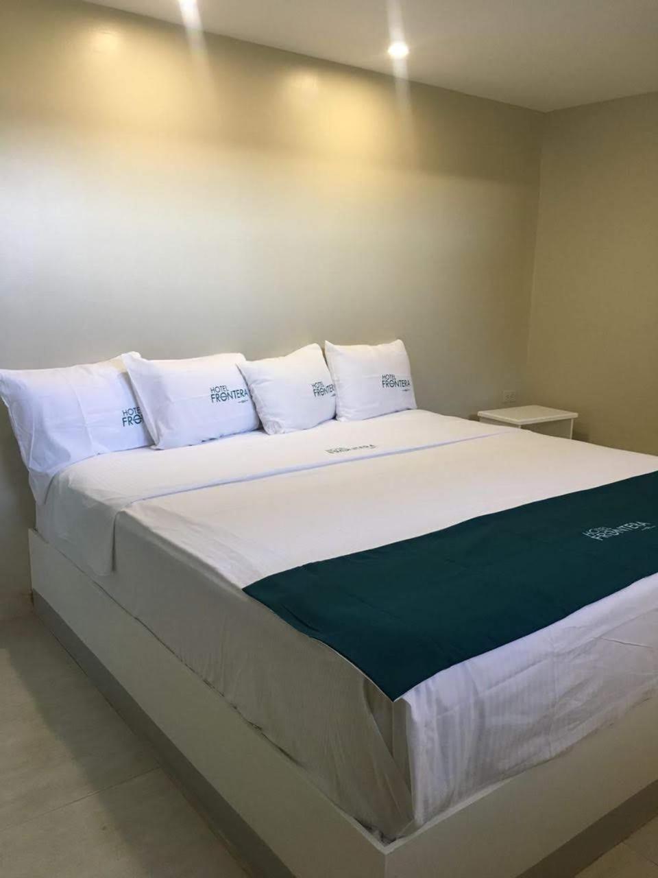 Hotel Frontera Baja Μεξικάλι Εξωτερικό φωτογραφία